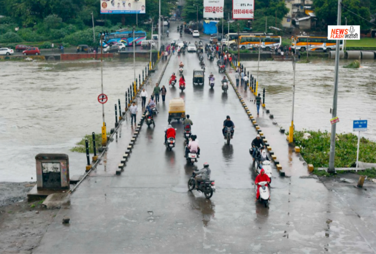 (Baba Bhide Bridge closed)